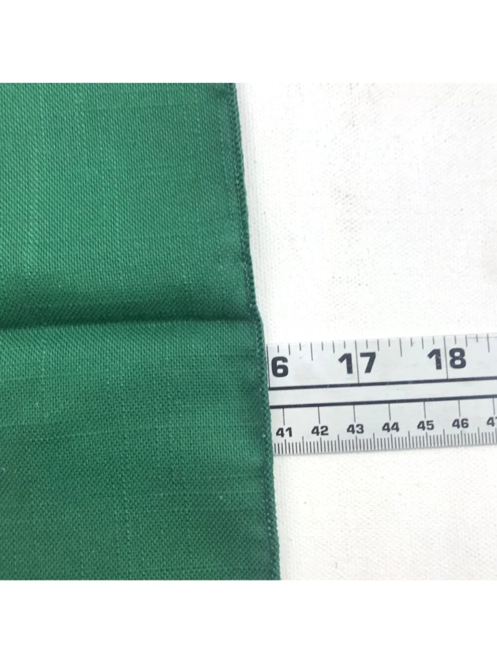 Set Of 4 Fabric Red Green Napkins Christmas Holiday Table Setting Decor 16
